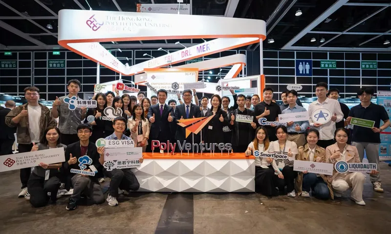 InnoEX 2026 期间包含 CobotAI 团队的 PolyVentures 合影